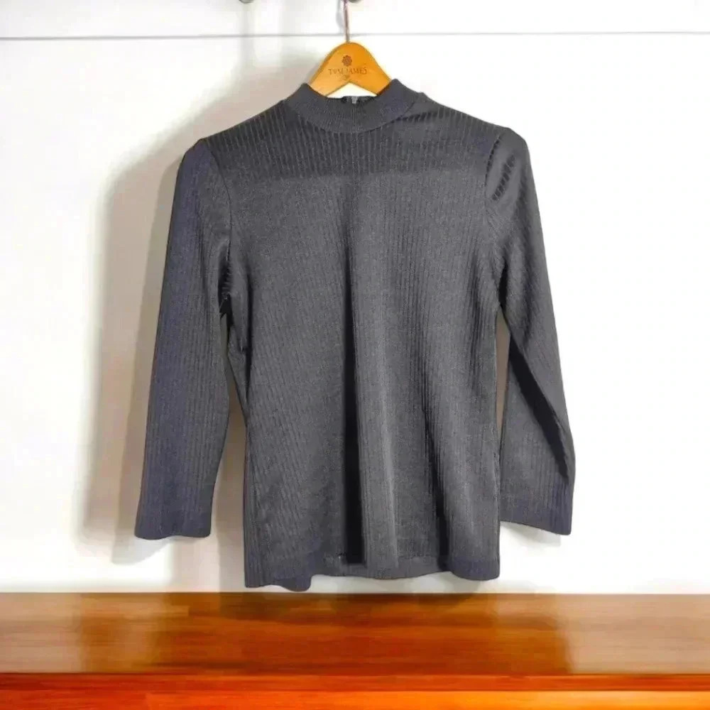 Vintage Black Ribbed Mock Turtleneck Sweater made in USA Sz L